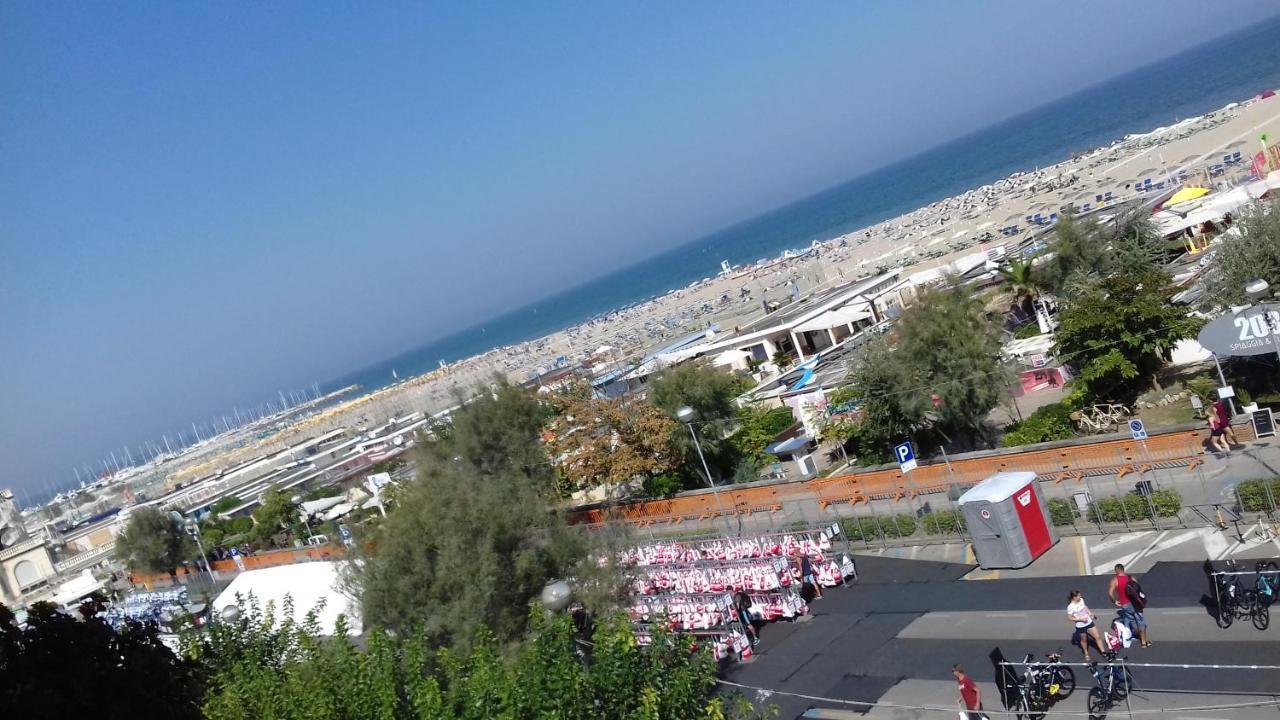 Lorena Hotel 2*